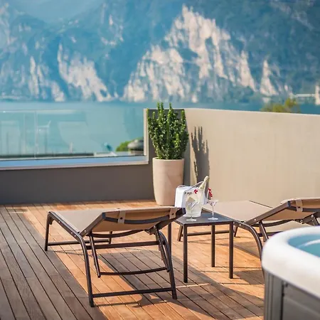 Enrica Hotel
