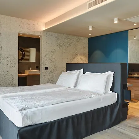 Hotel Enrica 4*